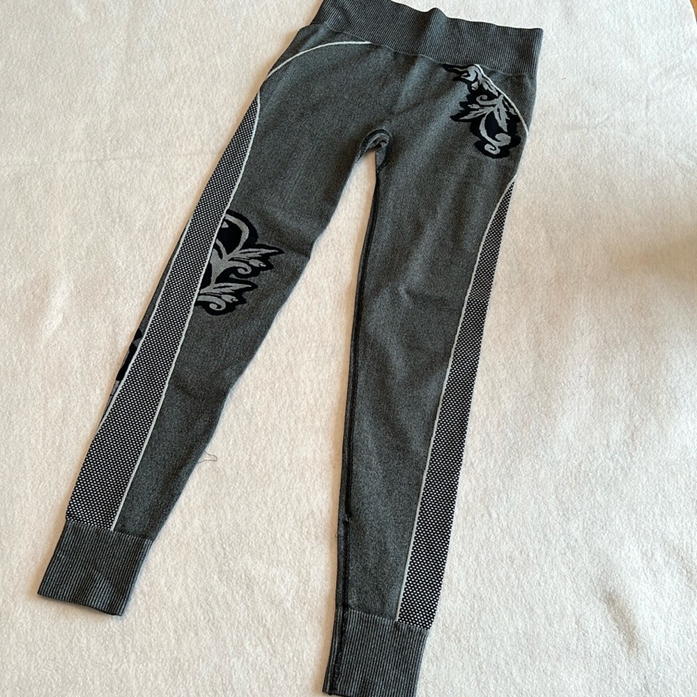 Athleta seamless tights